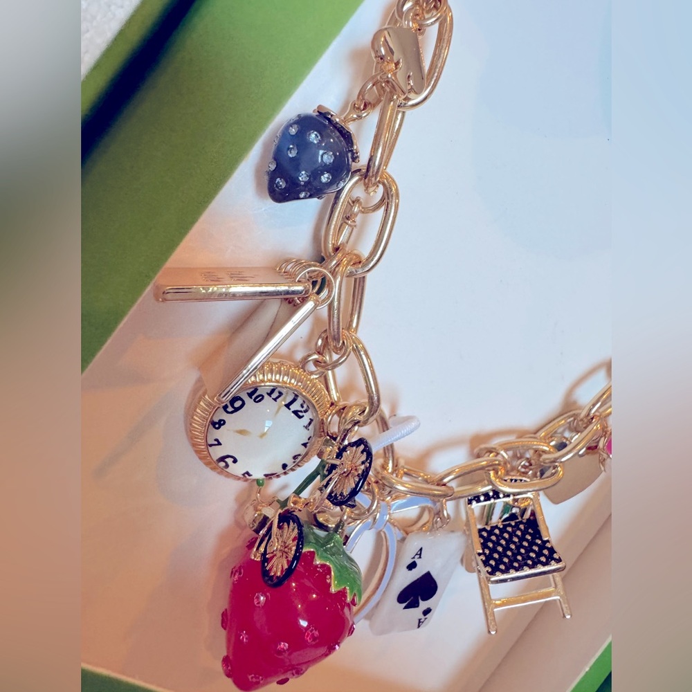 KATE SPADE x Target Charm Necklace Gold NIB - Picture 7 of 8